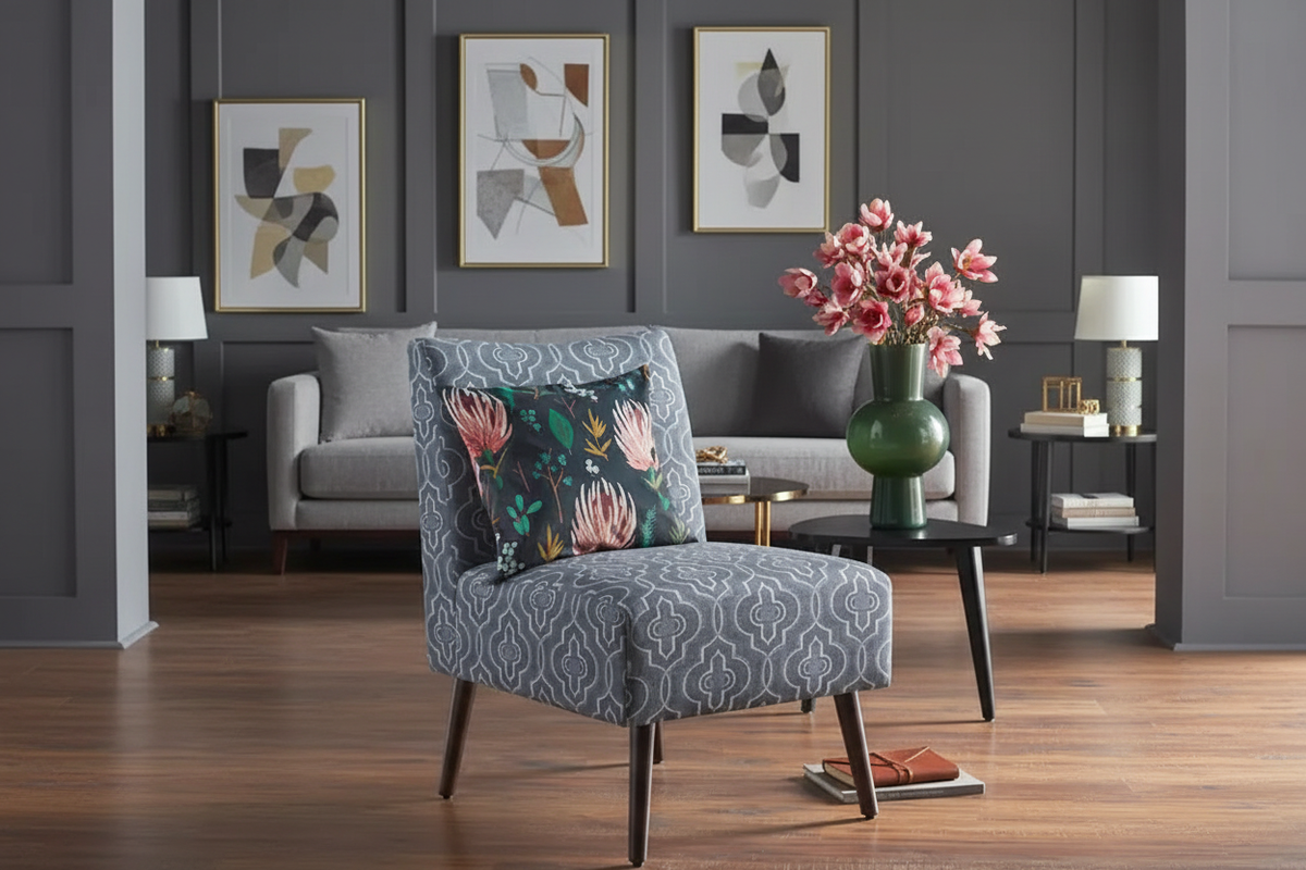 Carousel Banner – Chair Visible