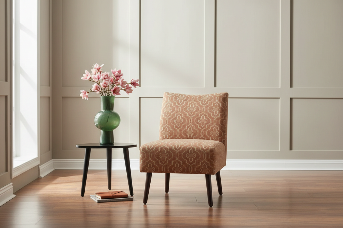 Mid-Century Modern Accent Chair – Homepage Banner